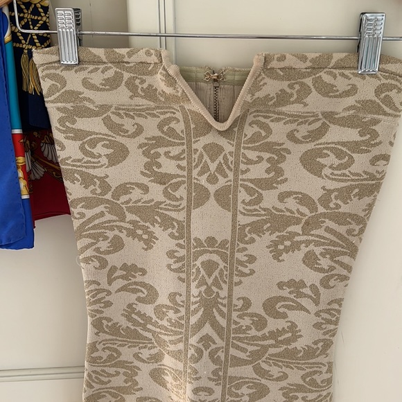 Guess By Marciano Bodycon Dress - Picture 5 of 10